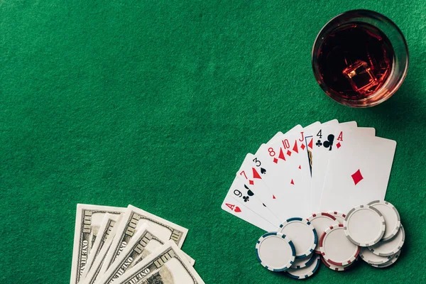 European Roulette wheel with single zero pocket displayed on we777 live table